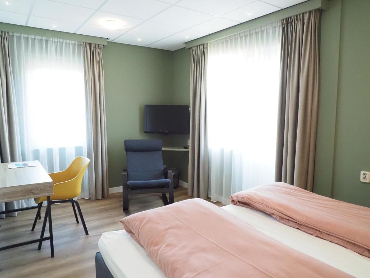 Hotel Воркум Экстерьер фото