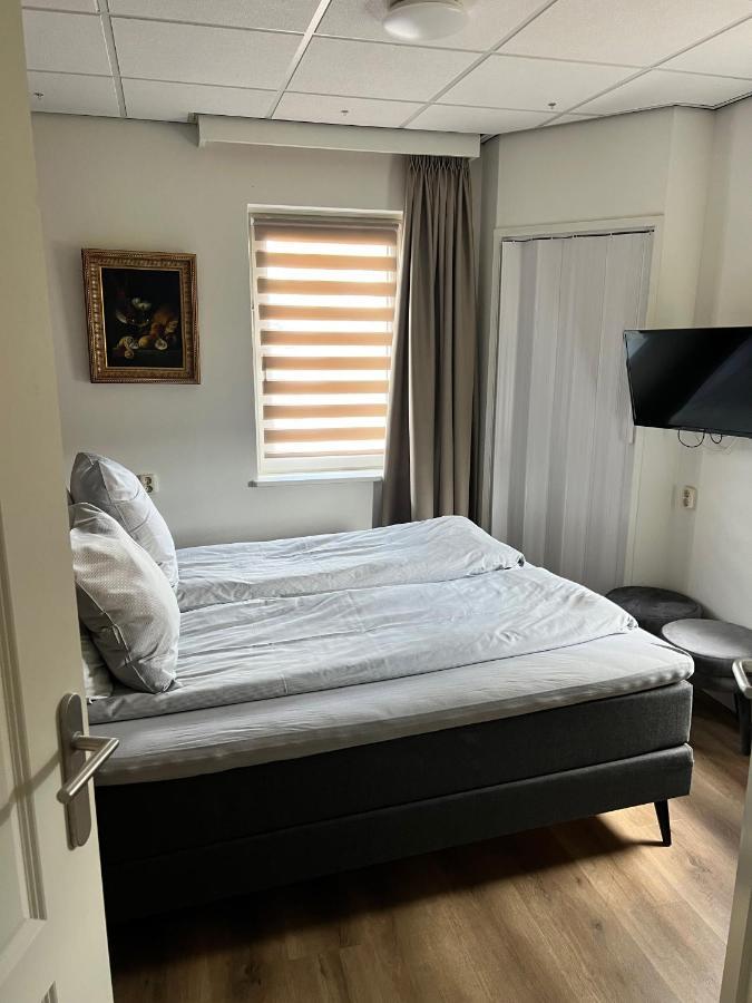 Hotel Воркум Экстерьер фото